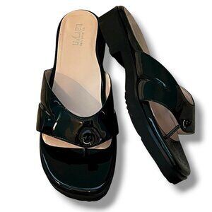 Taryn Rose TRISTA Sandals Black Patent Leather Chunky Heel Slip On Thong Size 11